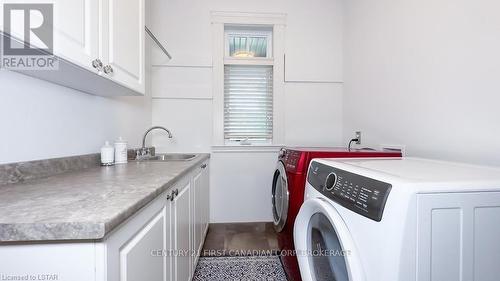 78 Gill Rd, Lambton Shores, ON - Indoor Photo Showing Laundry Room