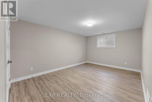 42 Andrew Lane, Thorold, ON - Indoor Photo Showing Other Room