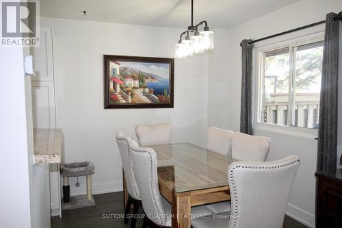 32 - 600 Silvercreek Boulevard, Mississauga, ON - Indoor Photo Showing Dining Room