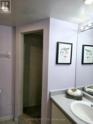 306 - 5 Rowntree Road S, Toronto, ON - Indoor Photo Showing Bathroom
