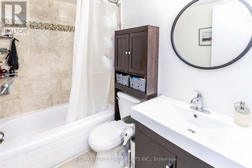 602 - 3590 Kaneff Crescent, Mississauga, ON - Indoor Photo Showing Bathroom