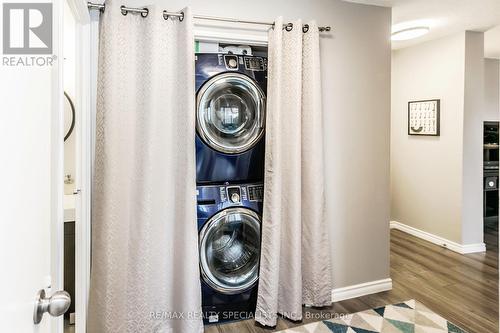 602 - 3590 Kaneff Crescent, Mississauga, ON - Indoor Photo Showing Laundry Room