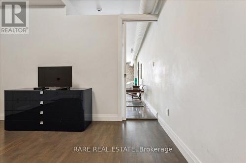 204 - 670 Richmond Street, Toronto, ON - Indoor Photo Showing Other Room