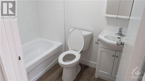 1435 Morisset Avenue Unit#21, Ottawa, ON - Indoor Photo Showing Bathroom