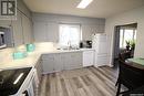 470 3Rd Street W, Shaunavon, SK  - Indoor Photo Showing Kitchen With Double Sink 