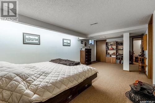219 Benesh Crescent, Saskatoon, SK - Indoor Photo Showing Bedroom