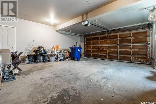 219 Benesh Crescent, Saskatoon, SK - Indoor Photo Showing Garage