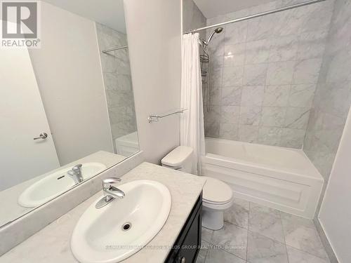 Th 2 - 21 Churchill Avenue, Toronto, ON - Indoor Photo Showing Bathroom