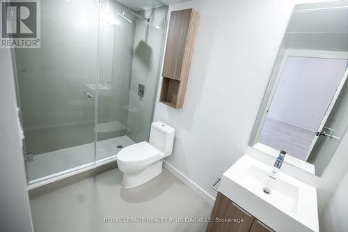 S313 - 35 Rolling Mills Road, Toronto, ON - Indoor Photo Showing Bathroom