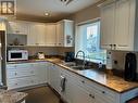 859 8 Avenue, Vernon, BC  - Indoor Photo Showing Kitchen With Double Sink 