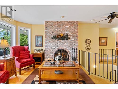 4251 Justin Road, Eagle Bay, BC - Indoor Photo Showing Living Room With Fireplace