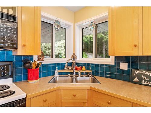 4251 Justin Road, Eagle Bay, BC - Indoor Photo Showing Kitchen With Double Sink