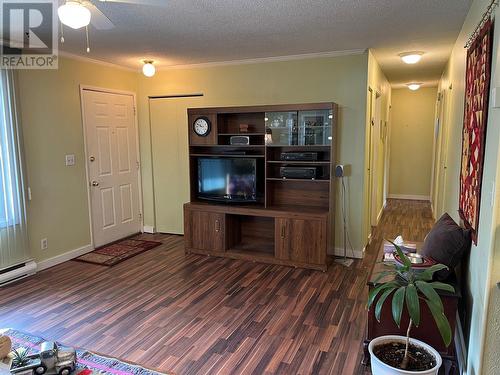 434 Oak Avenue, Sicamous, BC - Indoor Photo Showing Other Room