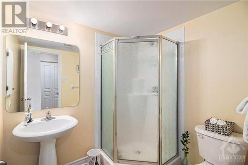 97 Eye Bright Crescent, Ottawa, ON - Indoor Photo Showing Bathroom