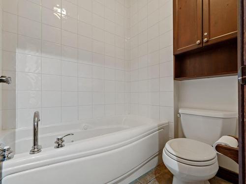 Salle de bains - 10-270 Rue Du Mont-Plaisant, Mont-Tremblant, QC - Indoor Photo Showing Bathroom