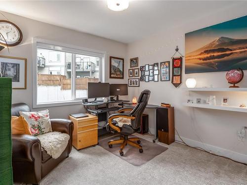 941 Echo Valley Pl, Langford, BC - Indoor Photo Showing Office