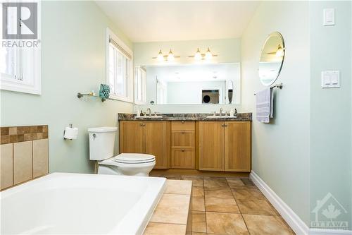 7350 Franktown Road, Ottawa, ON - Indoor Photo Showing Bathroom
