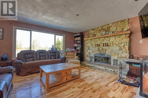 1626 Carolyn Road, Williams Lake, BC - Indoor Photo Showing Living Room With Fireplace