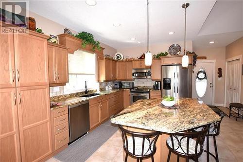 254 Grouse Avenue, Vernon, BC - Indoor Photo Showing Kitchen With Stainless Steel Kitchen