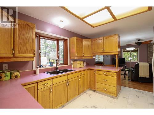 3613 Forsyth Drive, Penticton, BC - Indoor Photo Showing Kitchen With Double Sink