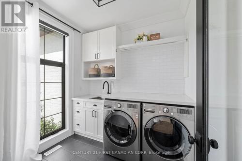 22834 Highbury Ave N, Middlesex Centre, ON - Indoor Photo Showing Laundry Room