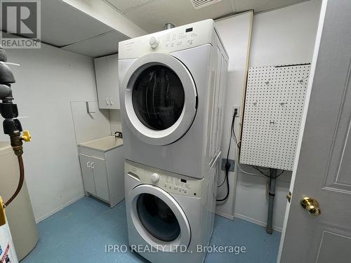 81 - 42 Green Valley Drive, Kitchener, ON - Indoor Photo Showing Laundry Room