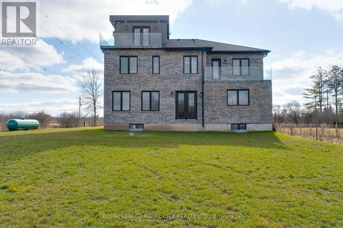 7278 Gore Rd, Puslinch, ON - Outdoor