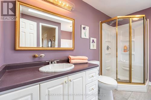 2130 Donald Road, Burlington, ON - Indoor Photo Showing Bathroom