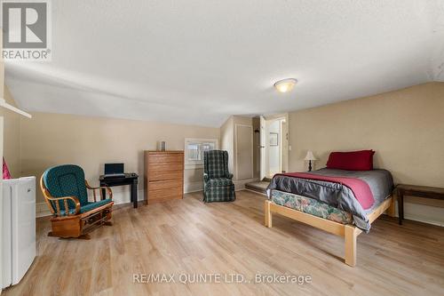 28 Olive Street, Belleville, ON - Indoor Photo Showing Bedroom