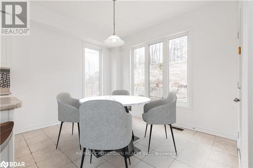 64 Christy Drive, Wasaga Beach, ON - Indoor Photo Showing Dining Room