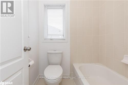64 Christy Dr, Wasaga Beach, ON - Indoor Photo Showing Bathroom