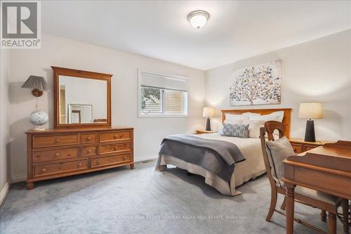 1935 Calgary Crt, Mississauga, ON - Indoor Photo Showing Bedroom