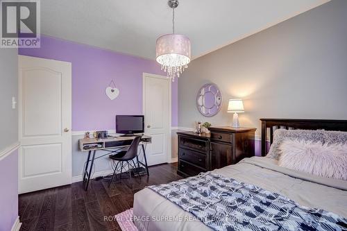 58 Hardgate Cres, Brampton, ON - Indoor Photo Showing Bedroom