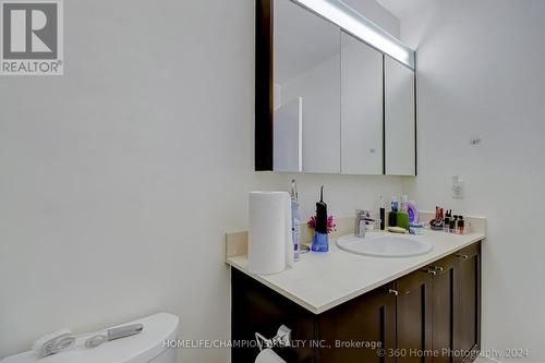 709 - 4070 Confederation Parkway, Mississauga, ON - Indoor Photo Showing Bathroom