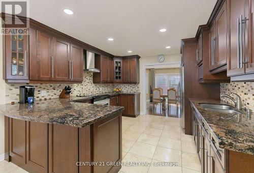 461 Nahani Way, Mississauga, ON - Indoor Photo Showing Kitchen With Double Sink