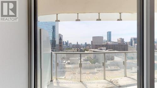 #1610 -197 Yonge St, Toronto, ON -  With Balcony With View