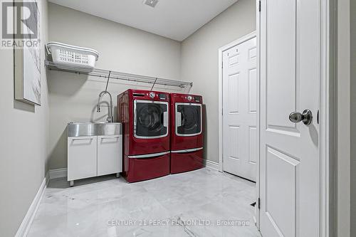 26 Iannucci Cres, Markham, ON - Indoor Photo Showing Laundry Room