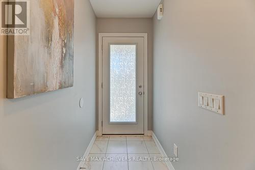 9888 Mccowan Rd N, Markham, ON - Indoor Photo Showing Other Room