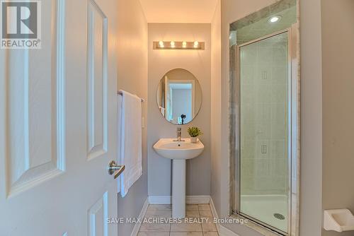9888 Mccowan Rd N, Markham, ON - Indoor Photo Showing Bathroom