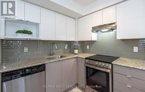 326 - 120 Varna Drive, Toronto, ON - Indoor Photo Showing Kitchen With Upgraded Kitchen
