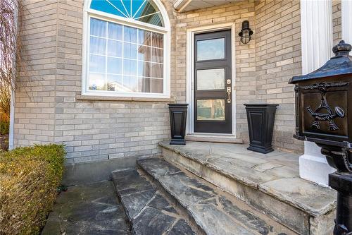 2130 Donald Road, Burlington, ON - Outdoor