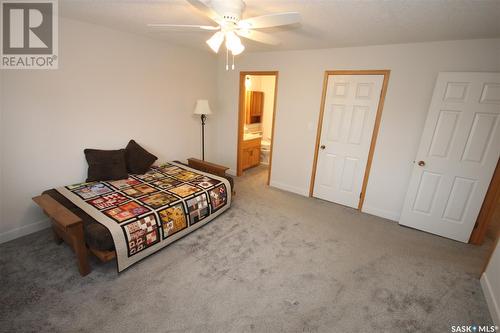 304 2275 Mcintyre Street, Regina, SK - Indoor Photo Showing Bedroom