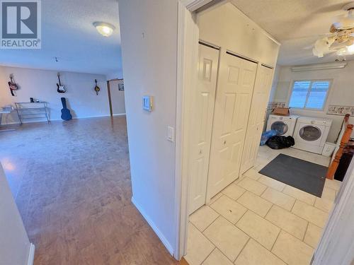 3219 River Road, Keremeos, BC - Indoor Photo Showing Laundry Room