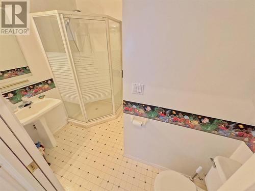 3219 River Road, Keremeos, BC - Indoor Photo Showing Bathroom