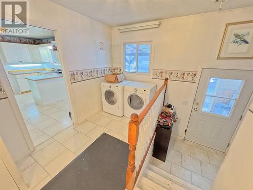 3219 River Road, Keremeos, BC - Indoor Photo Showing Laundry Room