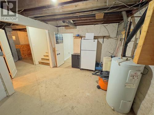 3219 River Road, Keremeos, BC - Indoor Photo Showing Basement