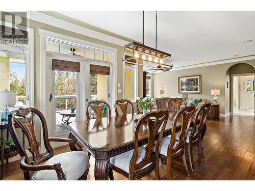 2728 Valleyview Drive, Blind Bay, BC - Indoor Photo Showing Dining Room