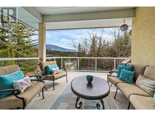 2728 Valleyview Drive, Blind Bay, BC - Outdoor With Exterior