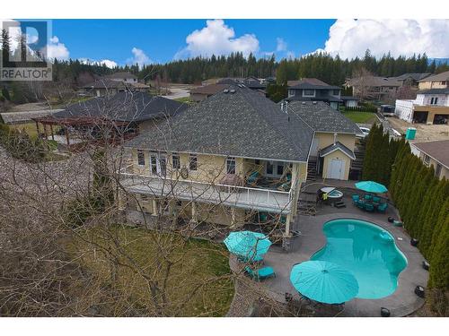 2728 Valleyview Drive, Blind Bay, BC - Outdoor With In Ground Pool