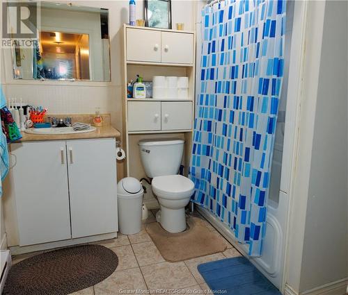 539-541 St Anne, Bathurst, NB - Indoor Photo Showing Bathroom